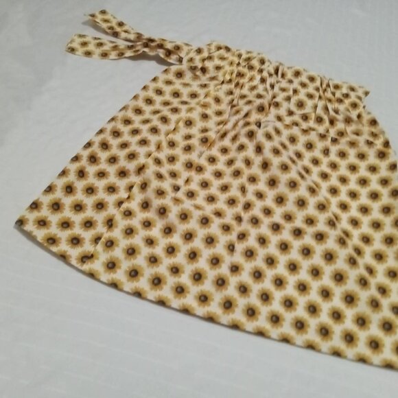 Chic asymmetrical handmade tank top and tournesol matching skirt - Picture 13 of 13